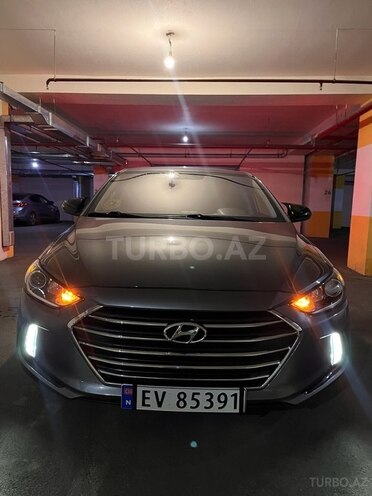 Hyundai Elantra 2018, 55,000 km - 2.0 l - Bakı