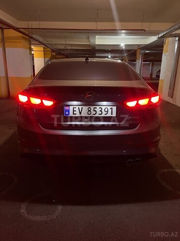 Hyundai Elantra 2018, 55,000 km - 2.0 l - Bakı