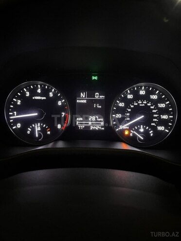 Hyundai Elantra 2018, 55,000 km - 2.0 l - Bakı