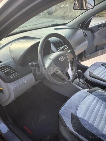 Hyundai Accent 2015, 104,000 km - 1.6 l - Bakı