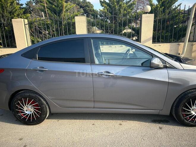 Hyundai Accent 2015, 104,000 km - 1.6 l - Bakı