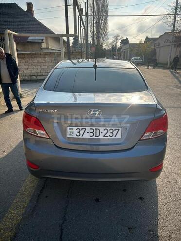 Hyundai Accent 2015, 104,000 km - 1.6 l - Bakı