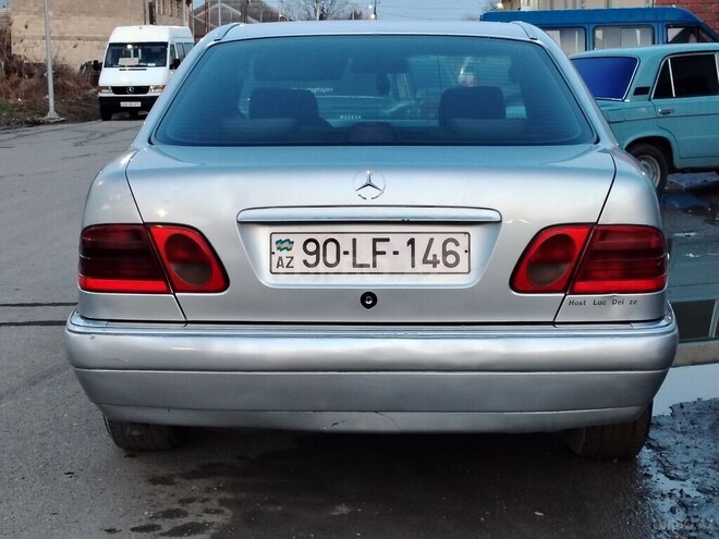 Mercedes E 220 d 1997, 555,555 km - 2.2 l - Yevlax