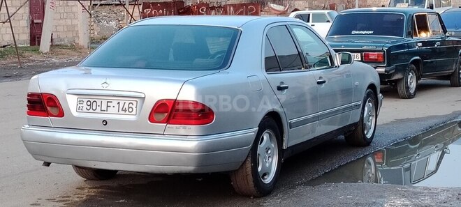 Mercedes E 220 d 1997, 555,555 km - 2.2 l - Yevlax