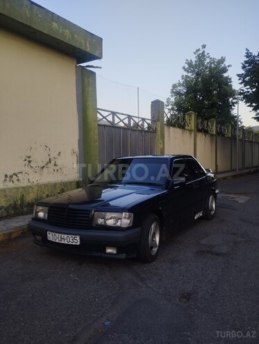 Mercedes 190 1989, 238,068 km - 2.0 l - Zaqatala