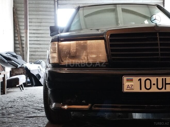 Mercedes 190 1989, 238,068 km - 2.0 l - Zaqatala