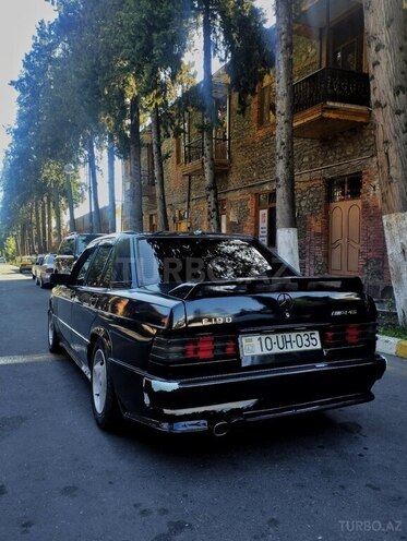 Mercedes 190 1989, 238,068 km - 2.0 l - Zaqatala