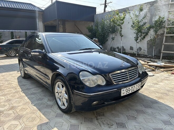 Mercedes C 200 2000, 290,000 km - 2.0 л - Bakı