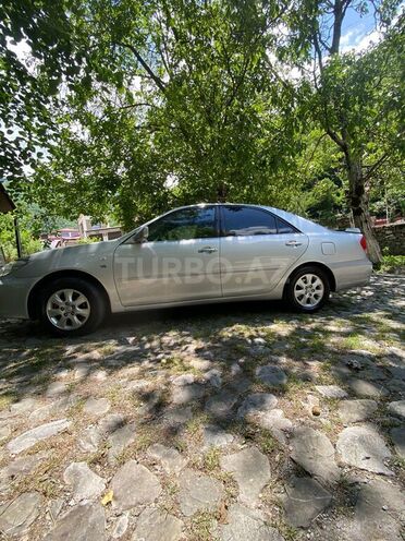 Toyota Camry 2004, 240,000 km - 3.0 л - Şəki