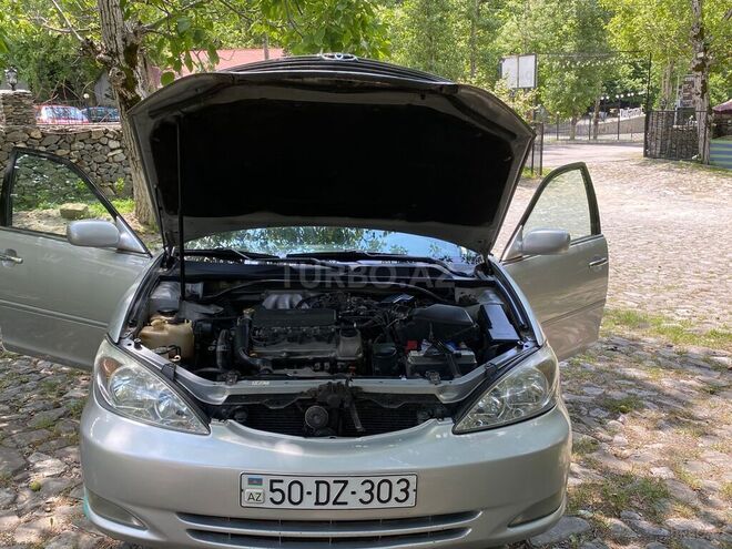 Toyota Camry 2004, 240,000 km - 3.0 л - Şəki