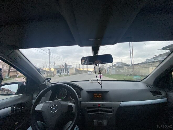 Opel Astra 2004, 380,000 km - 1.4 l - Xaçmaz