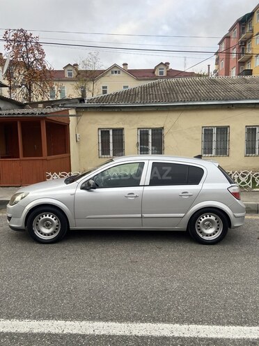 Opel Astra 2004, 380,000 km - 1.4 l - Xaçmaz