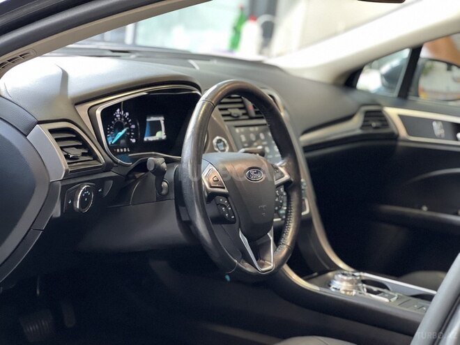 Ford Fusion (North America) 2018, 125,000 km - 2.0 l - Bakı