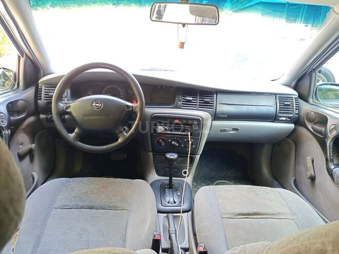 Opel Vectra 1996, 228,000 km - 1.8 l - Bakı