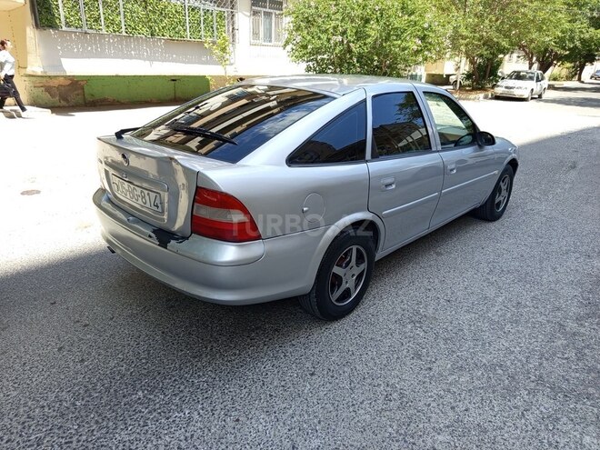 Opel Vectra 1996, 228,000 km - 1.8 l - Bakı