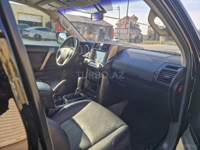 Toyota Land Cruiser Prado 2012, 100,000 km - 2.7 л - Bakı