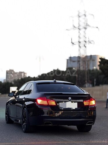 BMW 528 2016, 200,000 km - 2.0 л - Bakı