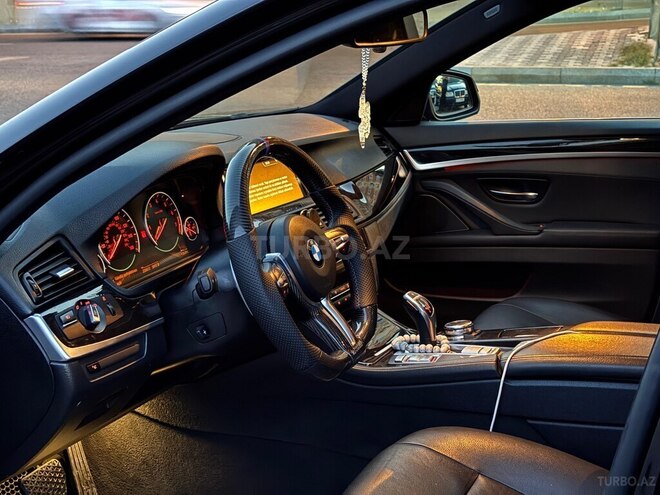 BMW 528 2016, 200,000 km - 2.0 л - Bakı