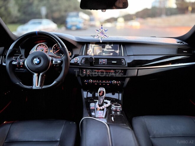 BMW 528 2016, 200,000 km - 2.0 л - Bakı