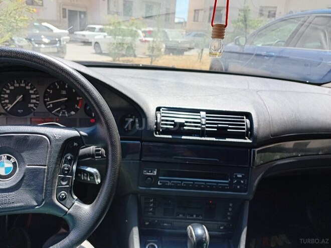 BMW 528 2002, 500,000 km - 2.8 l - Bakı