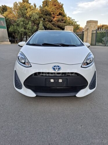 Toyota Aqua 2018, 74,000 km - 1.5 l - Bakı
