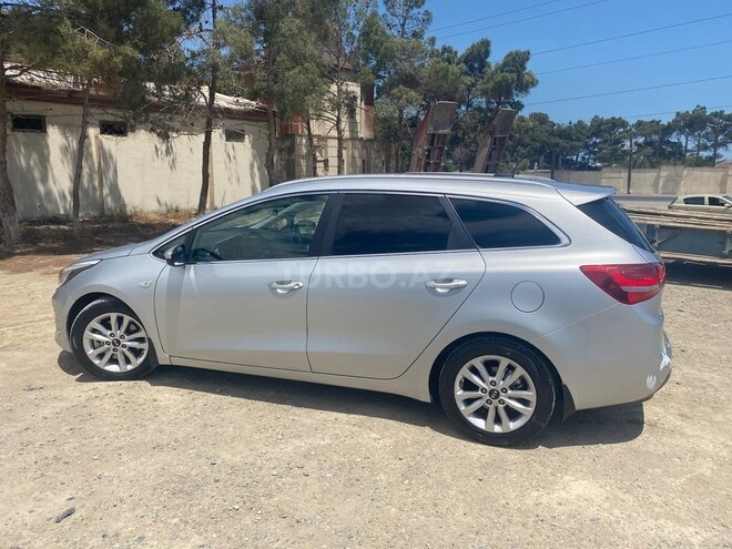 Kia  2016, 190,000 km - 1.6 l - Sumqayıt