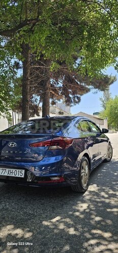Hyundai Elantra 2019, 45,062 km - 2.0 l - Bakı