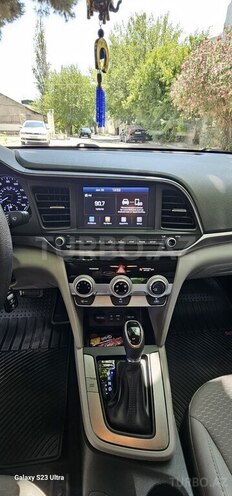 Hyundai Elantra 2019, 45,062 km - 2.0 l - Bakı