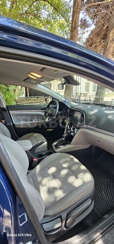 Hyundai Elantra 2019, 45,062 km - 2.0 l - Bakı