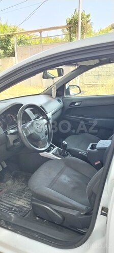 Opel Astra 2009, 329,500 km - 1.3 l - Bakı