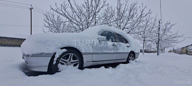 Mercedes C 230 1999, 483,253 km - 2.3 л - Şəki