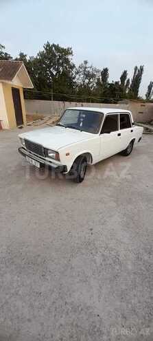 LADA (VAZ) 2107 2005, 95,000 km - 1.6 l - Salyan