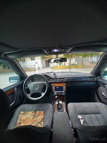 Mercedes E 200 d 2018, 566,600 km - 2.0 l - Bakı