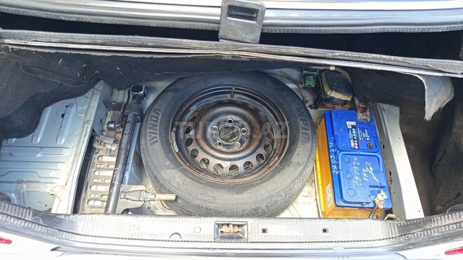 Mercedes C 200 1995, 228,000 km - 2.0 l - Bakı