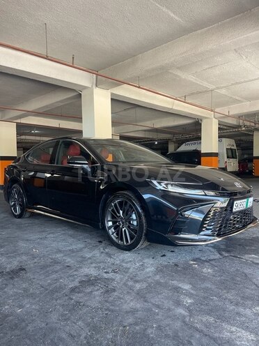 Toyota Camry-1
