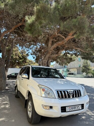 Toyota Land Cruiser Prado-3