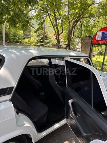 LADA (VAZ) 2107 2007, 50,000 km - 1.6 л - Qax
