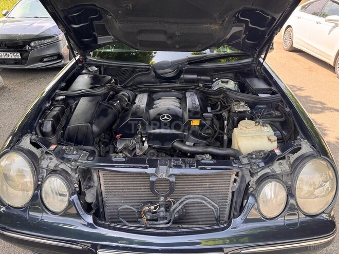 Mercedes E 240 2000, 400,000 km - 2.4 l - Gəncə