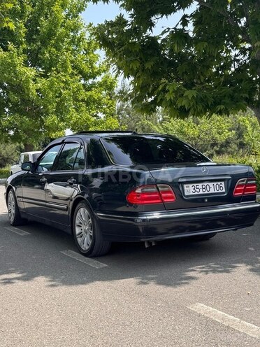 Mercedes E 240 2000, 400,000 km - 2.4 l - Gəncə