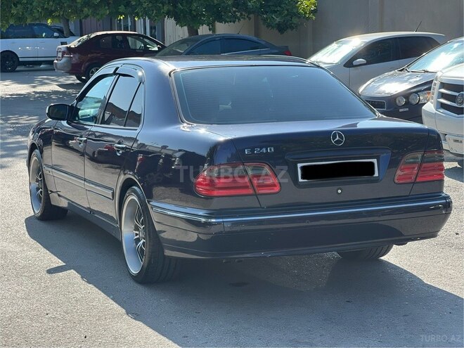 Mercedes E 240 1999, 257,000 km - 2.4 l - Bakı