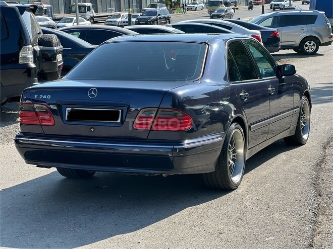 Mercedes E 240 1999, 257,000 km - 2.4 l - Bakı