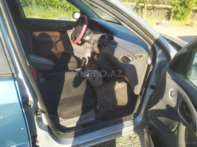Ford Focus 2001, 25,633 km - 2.0 l - Bakı