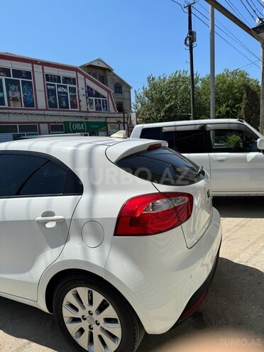 Kia Rio 2012, 201,300 km - 1.1 л - Bakı