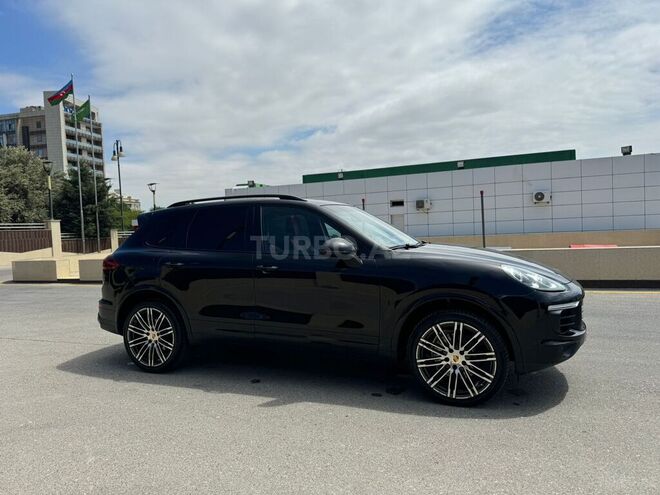 Porsche Cayenne 2017, 130,000 km - 3.6 l - Bakı