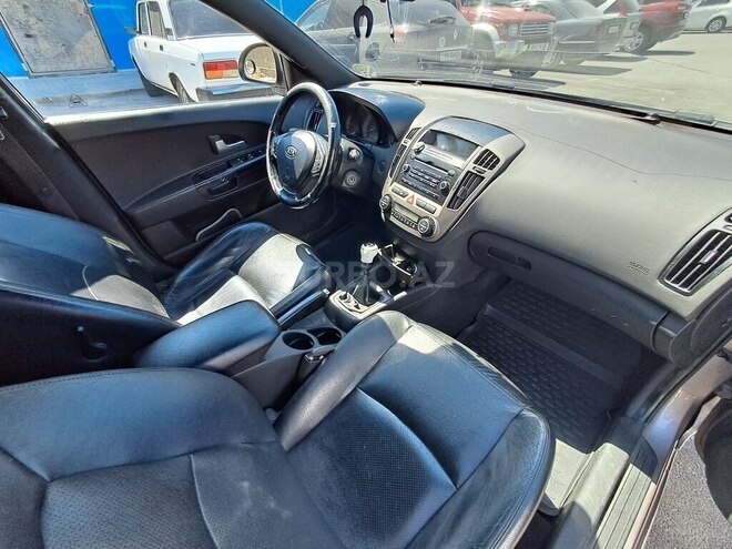 Kia Ceed 2008, 398,000 km - 1.6 л - Bakı