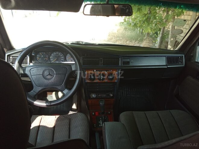 Mercedes 190 1992, 253,000 km - 2.0 l - Bakı