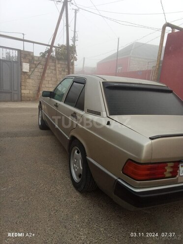 Mercedes 190 1992, 253,000 km - 2.0 l - Bakı