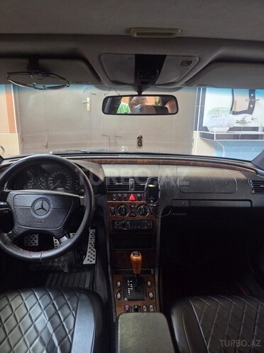 Mercedes C 240 1997, 327,700 km - 2.4 l - Tovuz