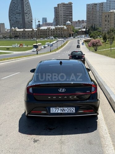 Hyundai Sonata-3