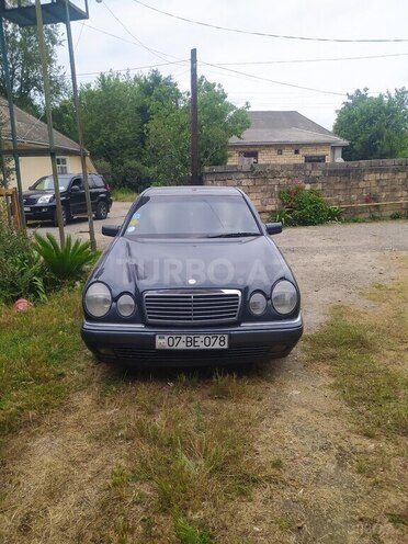 Mercedes C 240 1997, 309,258 km - 2.4 л - Astara